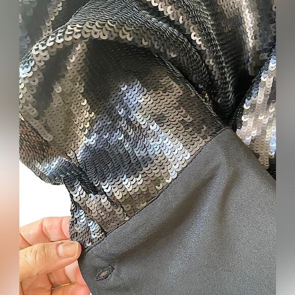 Size 1x NWT black, sequin shirt, jacket, Kahler, and cuffs, hidden button down - Picture 6 of 7